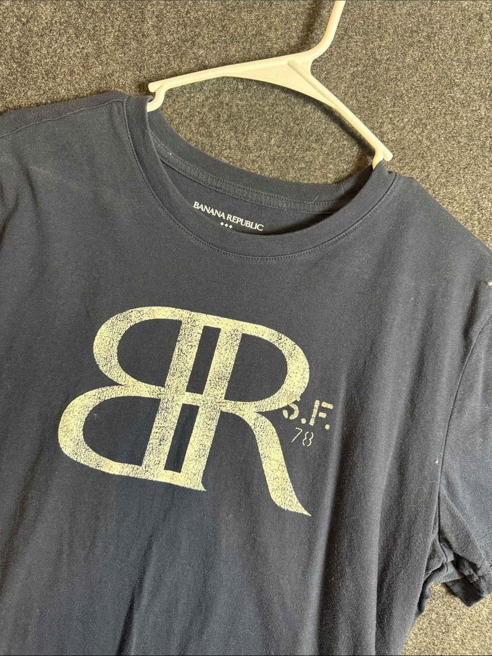 Banana Republic Navy Short Sleeve Logo Crewneck Tee‎